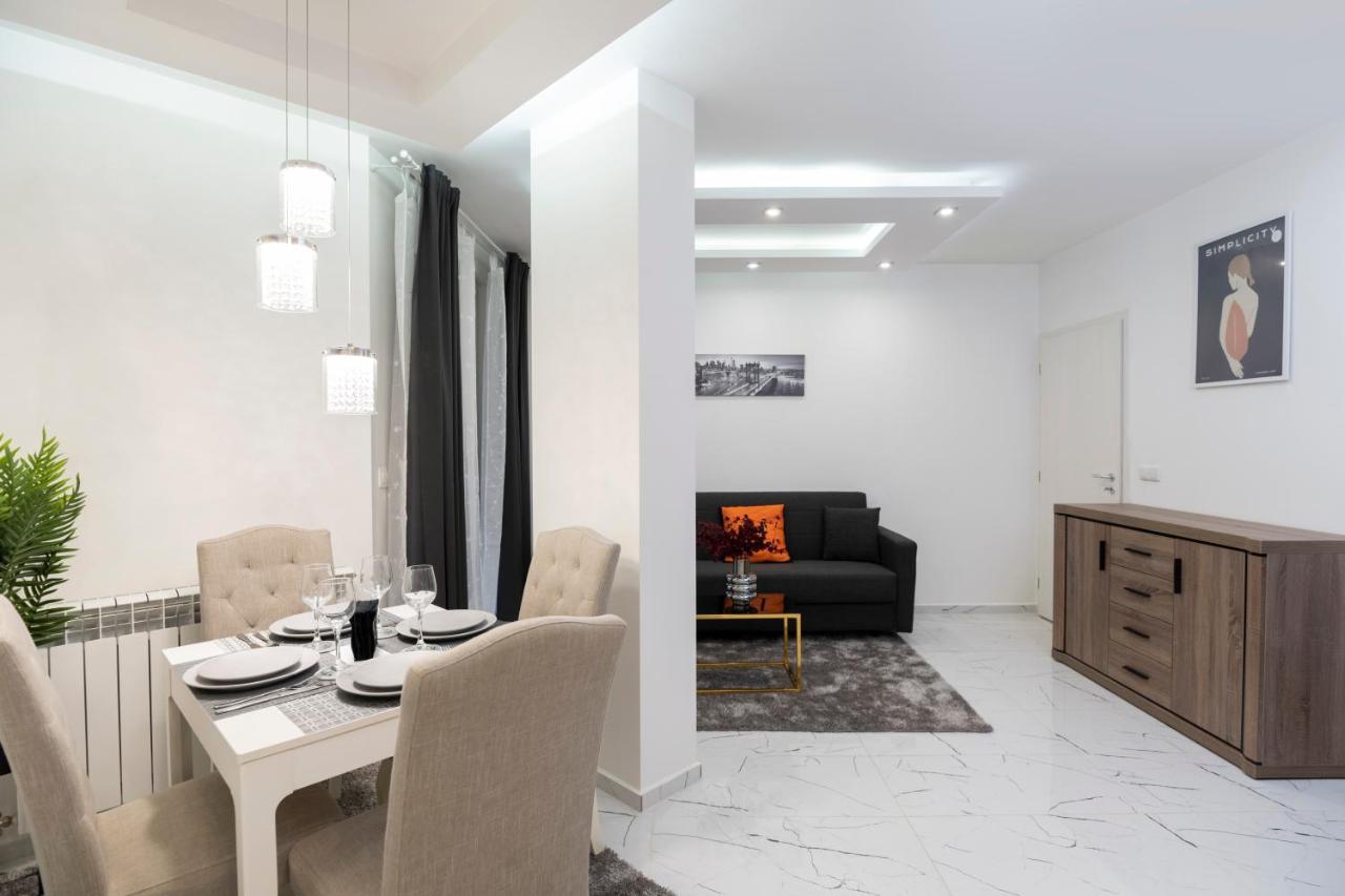 Top Central Luxury Apartment & Free Parking Σόφια Εξωτερικό φωτογραφία