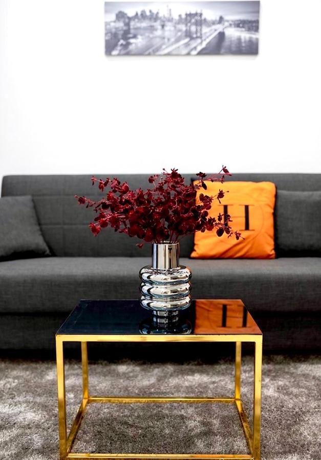 Top Central Luxury Apartment & Free Parking Σόφια Εξωτερικό φωτογραφία