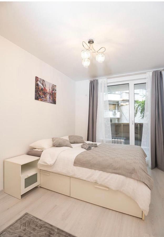 Top Central Luxury Apartment & Free Parking Σόφια Εξωτερικό φωτογραφία